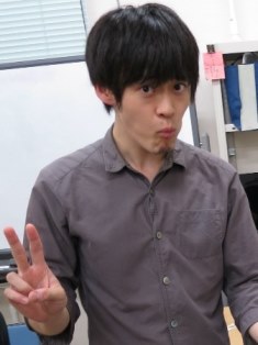 ６研で実験やってます。